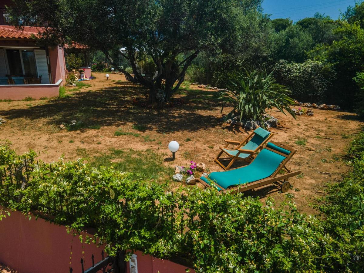 Silva, Garden & Sea View, 3 Bedroom -10 Min Drive From Center Villaer *