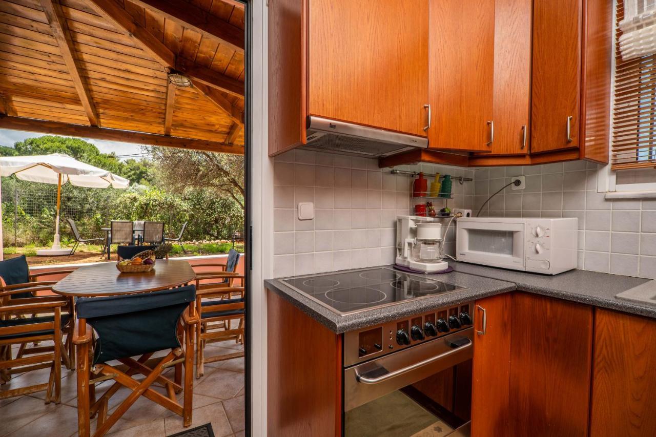 Villaer Silva, Garden & Sea View, 3 Bedroom -10 Min Drive From Center