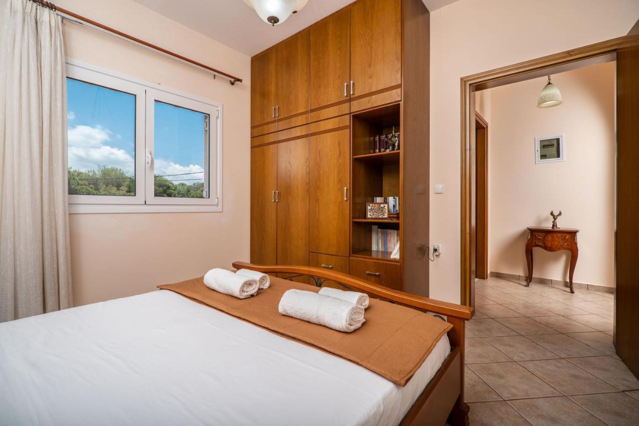 Silva, Garden & Sea View, 3 Bedroom -10 Min Drive From Center * Khania